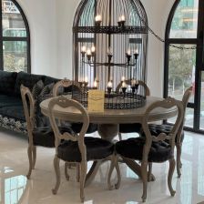 ناهارخوری نگینی